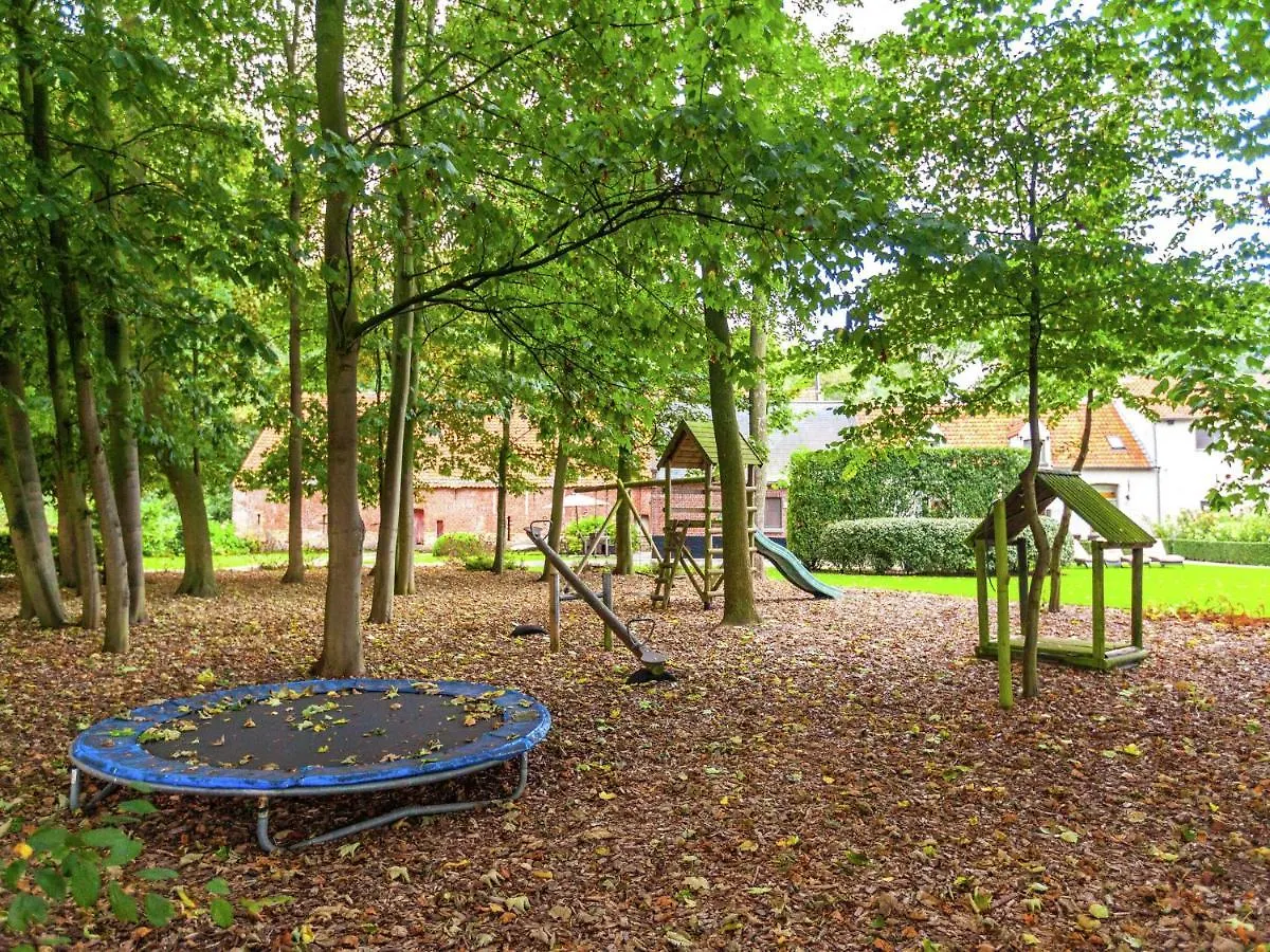 Authentic Holiday Home In Brugge With Garden Bélgica